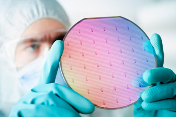Nettoyage semiconducteurs